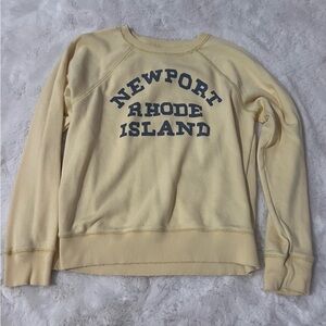 AMERICAN EAGLE YELLOW CREW NECK